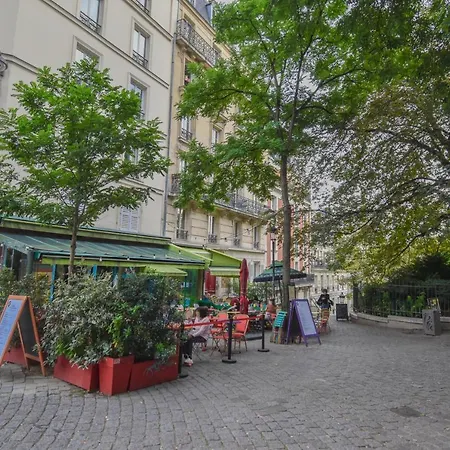 Apartment T1 Prestige Montmartre *