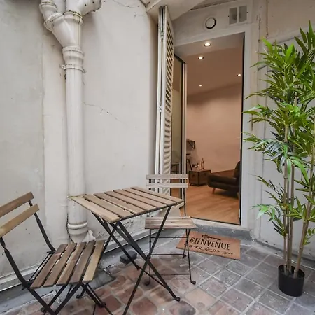 T1 Prestige Montmartre Apartment